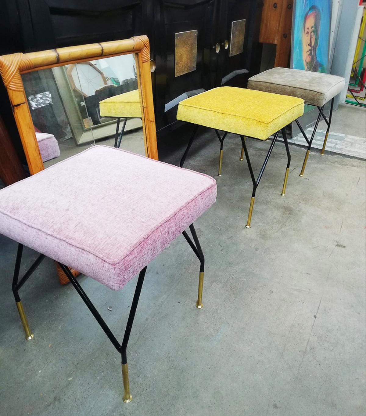 Design second hand